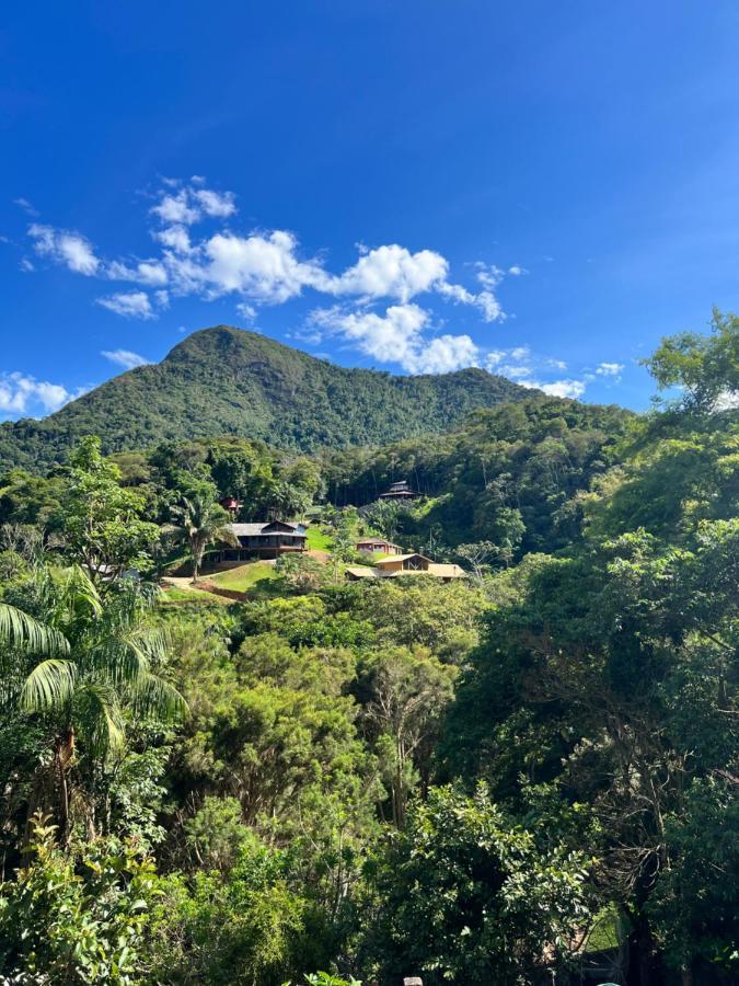 Suite Zyaarat - Conforto E Cultura Em Sao Pedro Da Serra Nova Friburgo Eksteriør bilde