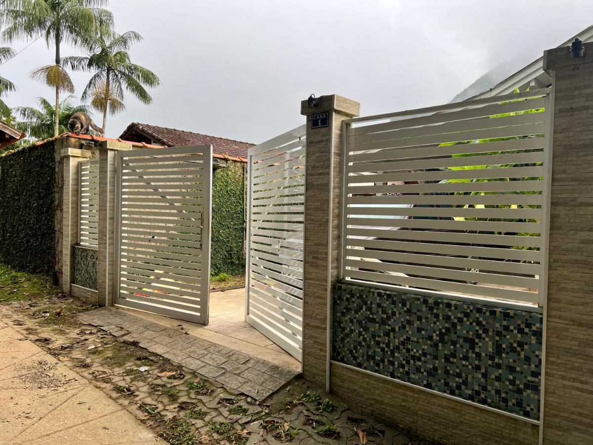 Suite Zyaarat - Conforto E Cultura Em Sao Pedro Da Serra Nova Friburgo Eksteriør bilde